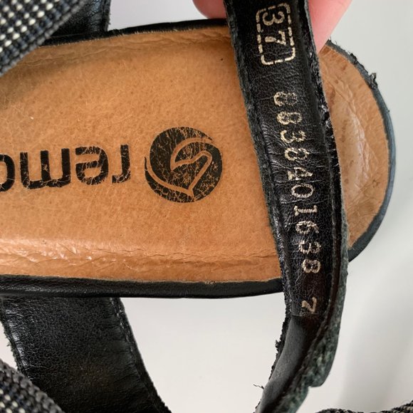 Remonte Medallion Stretch Strap Heeled Sandal - Picture 8 of 11